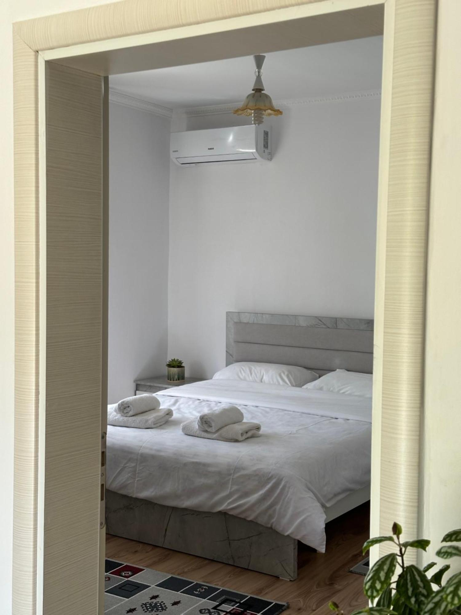 Vjosa Guest House Memaliaj エクステリア 写真